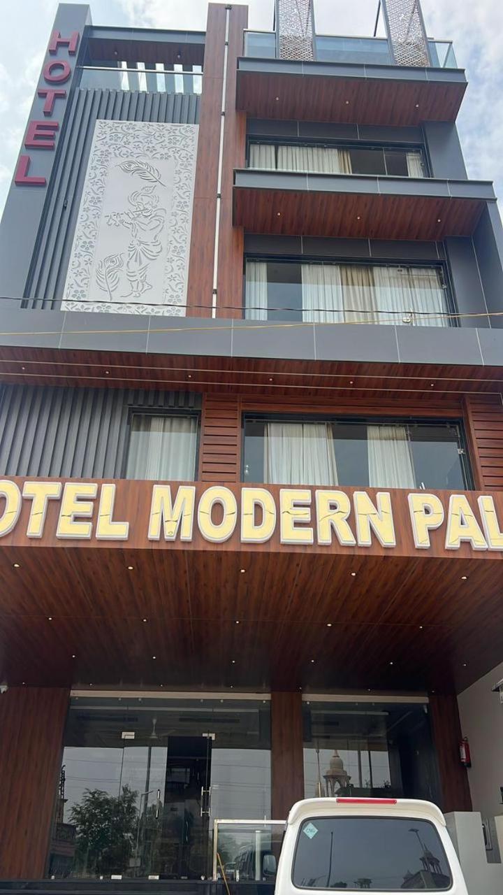 Hotel Modern Palace Khātu Exterior foto